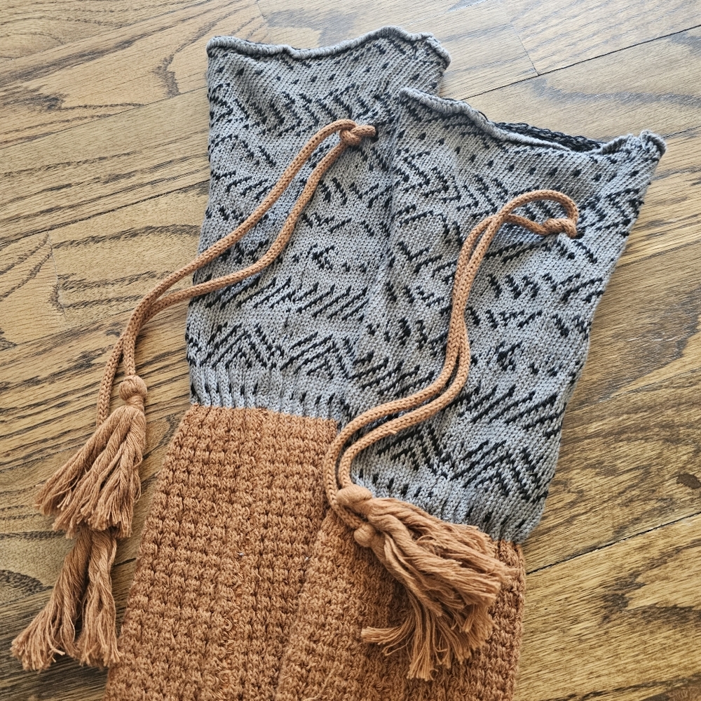 Tall Boot Socks Tassle waffle knit detail - Picture 4 of 5